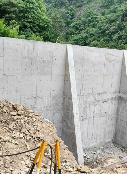 运城重力式挡土墙